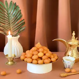 لقيمات بالعسل الطبيعي